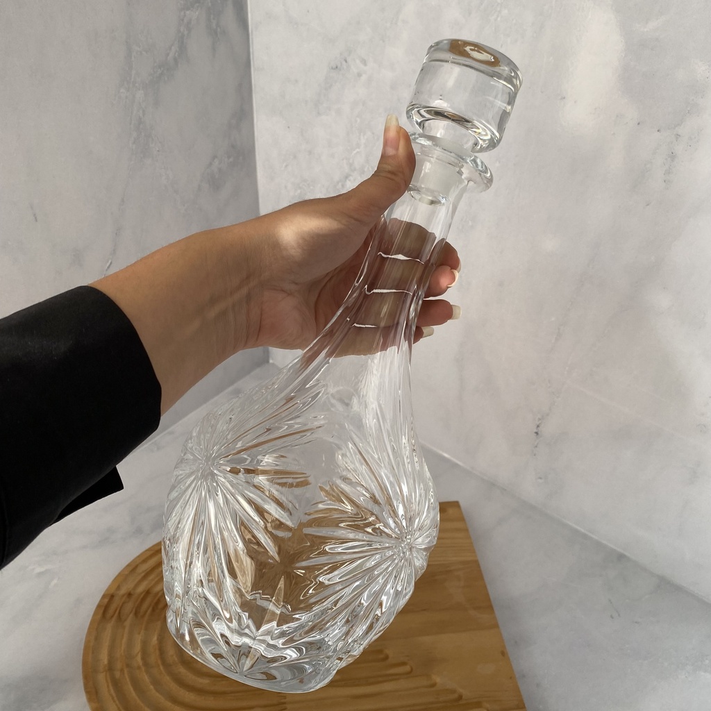 Oasis Carafe