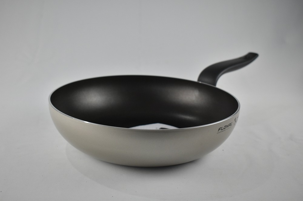 The Wall Wok 28Cm Silver