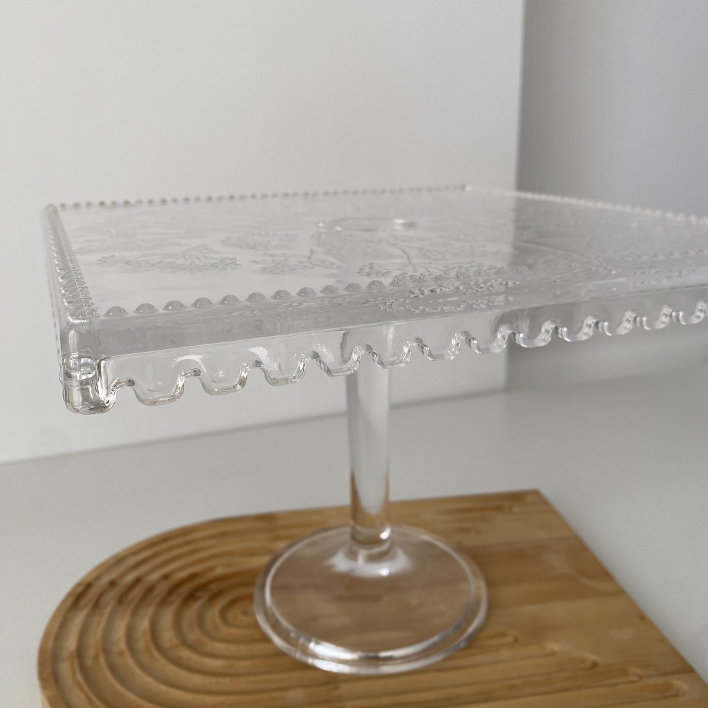 Assiette A Gateaux Carree A Pied Petite 