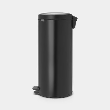 Newicon Poubelle A Pedale 30L Matt Black