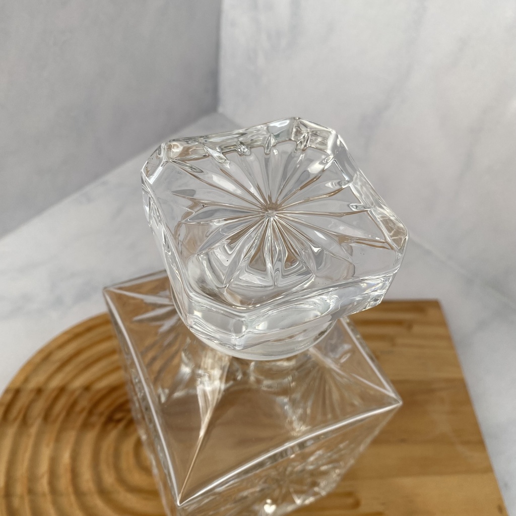 Oasis Carafe Carre 85Cl