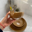 SERVICE A TABLE MARRON