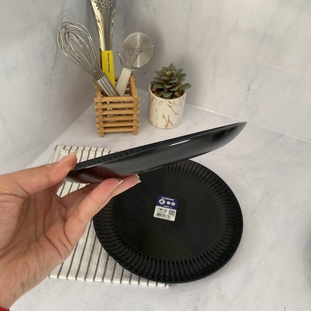 Cottage Noir Assiette A Dessert 19Cm