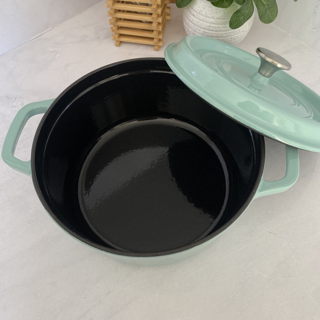 MARMITE EN FONTE RONDe 24 CM 4.2L