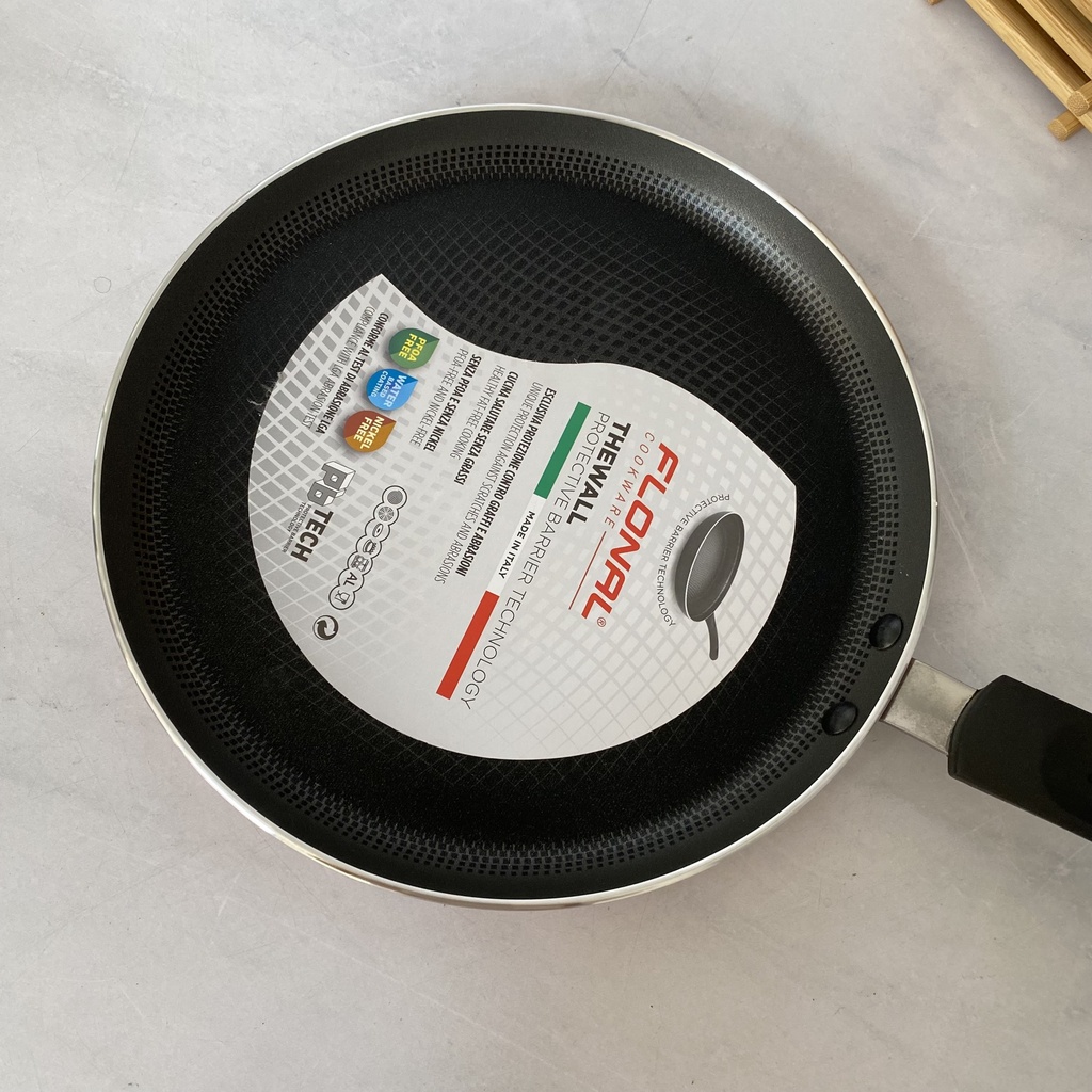 The Wall Crepiere 25Cm Rose