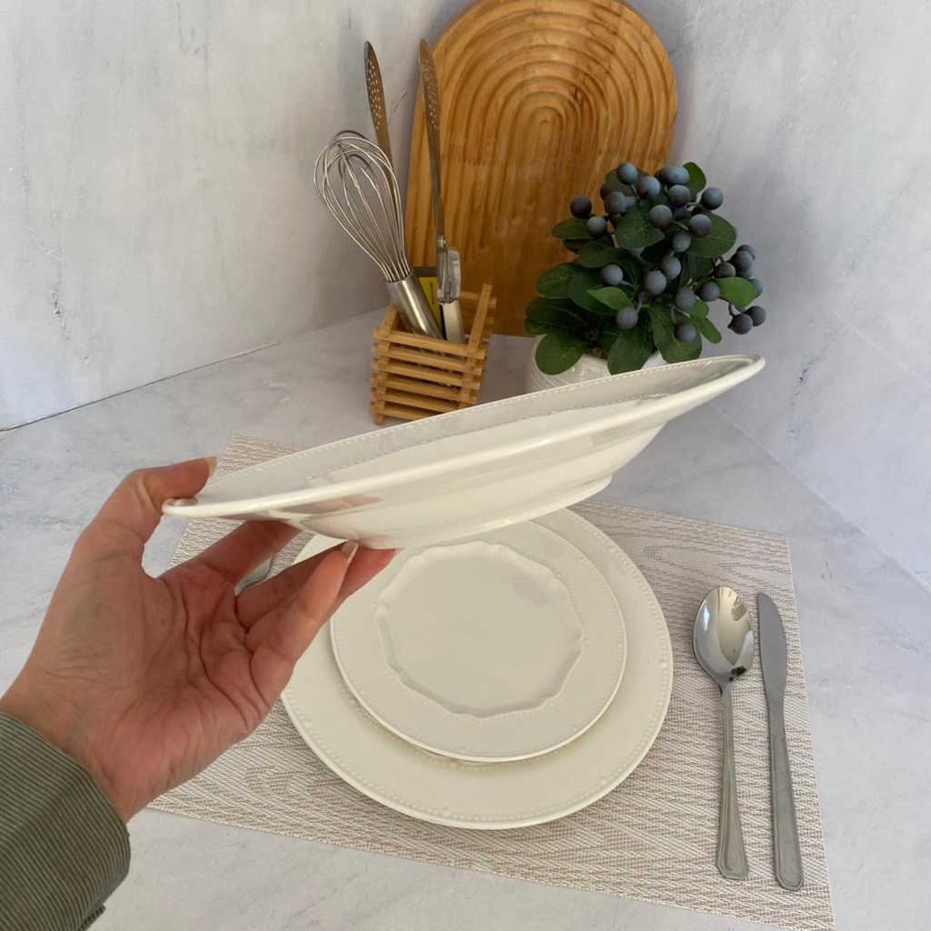 Service A Table 24 Pieces Blanc A Points 
