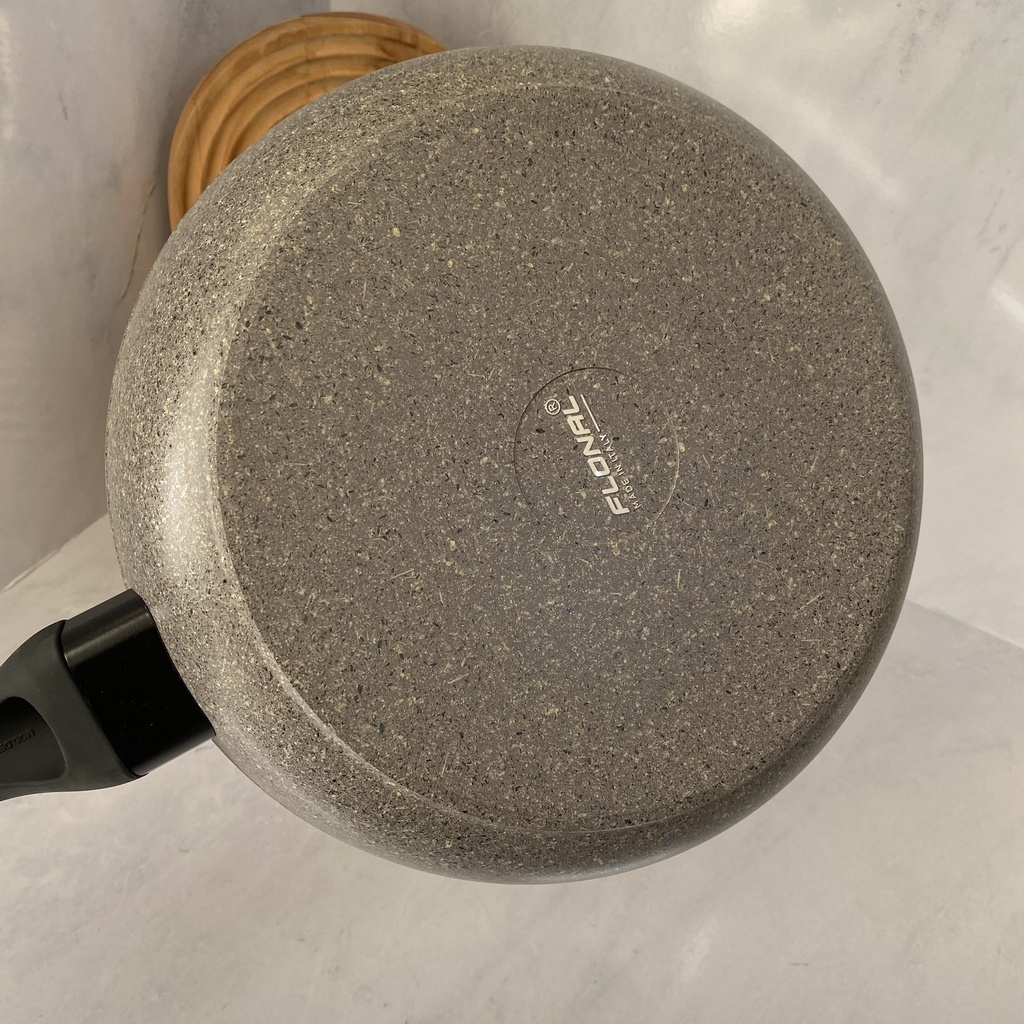Hard Pan Sauteuse 28Cm