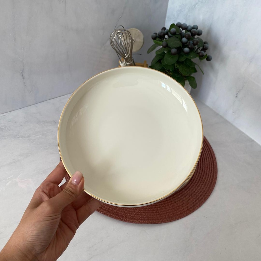 Service A Table 24 Pieces Dore