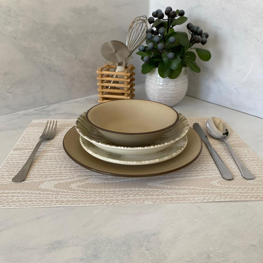 ASSIETTES PLATES EO 19