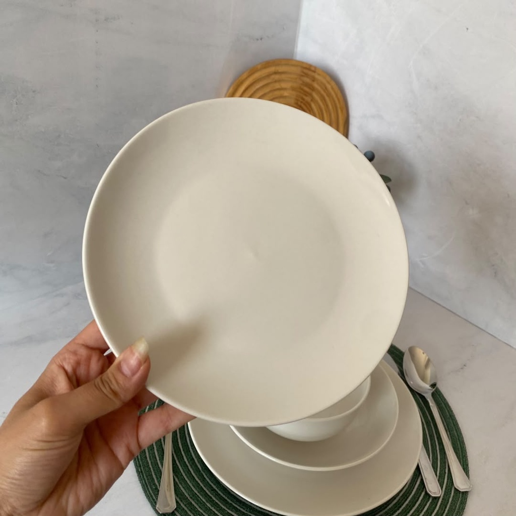 Arlo Service A table 24 Pcs