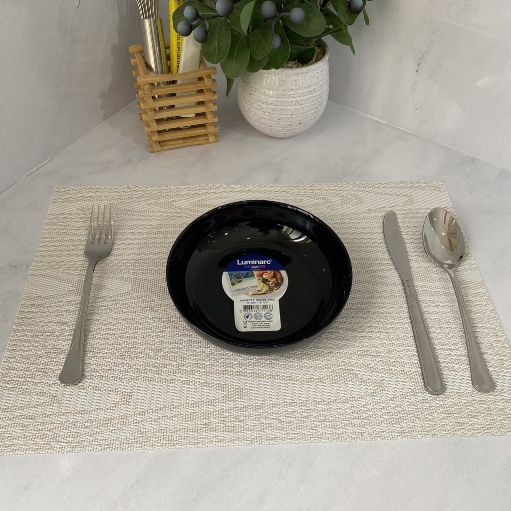 Friends Time Assiette Ronde Creuse Noir 17 Cm