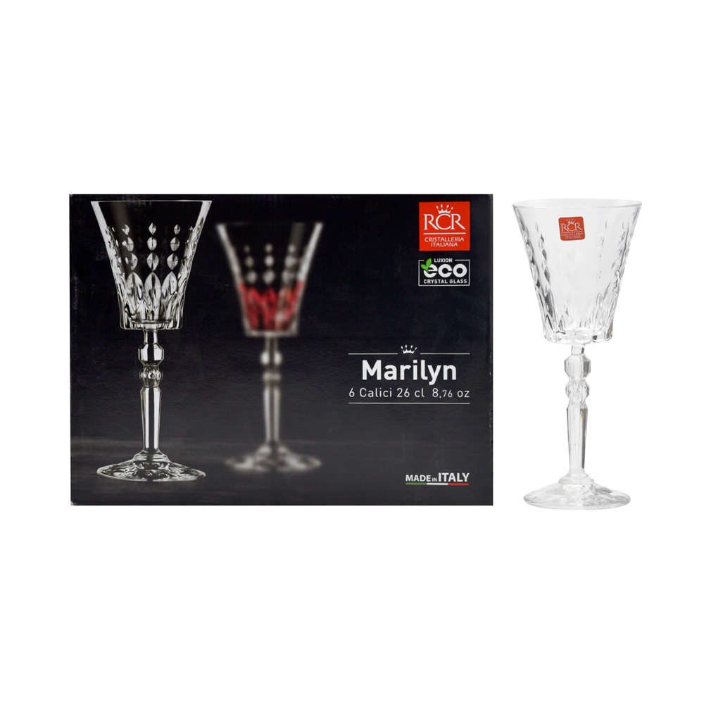 Marilyn Verre A Pied