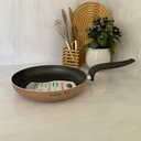 مقلاة 26 سم وردية THE WALL