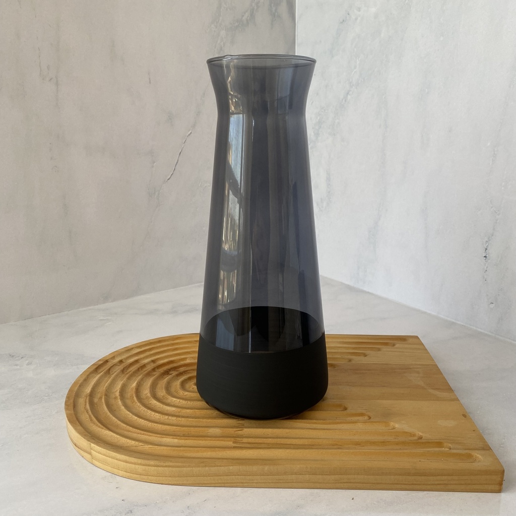 carafe 114.5 cl matte noir