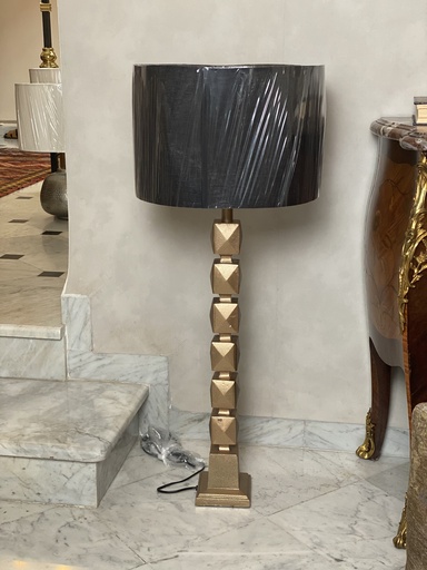 [MHC-10209] Lampe De Coin Grande Noir