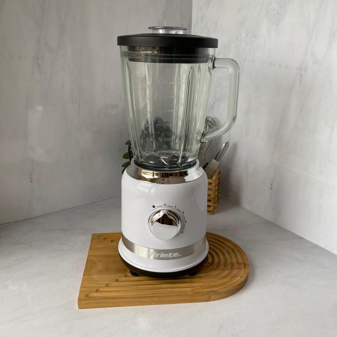 [00C058501AR0] Moderna Blender Blanc Bocal En Verre 1000W