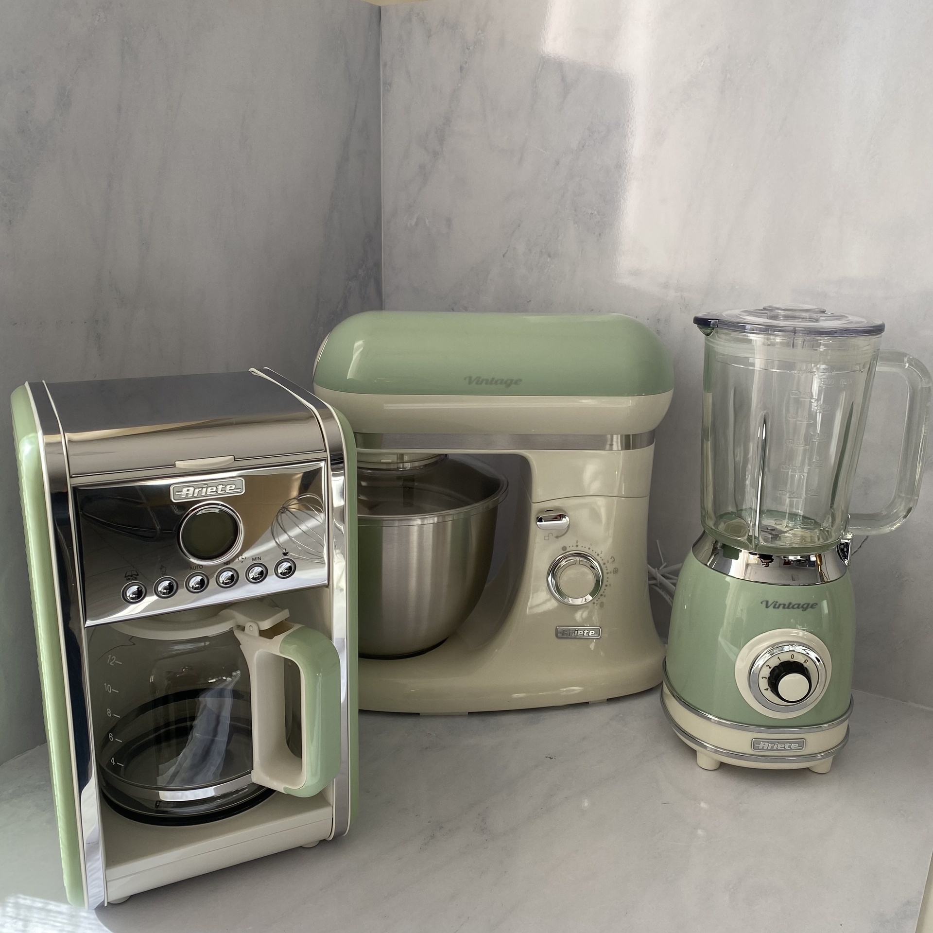 [00C158804AR0 - 00M134204AR0 - 00C058304AR0] PACK- Vintage Petrin Vert - Vintage Machine A Cafe A Filtre Verte - Vintage Blender Bocal En Verre 1.5L Vert 